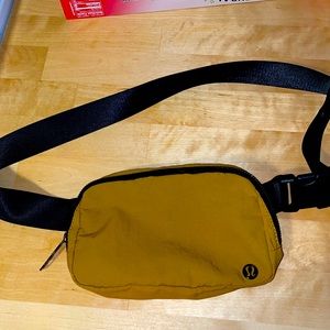 Gold Spice fanny pack. Lightly used
